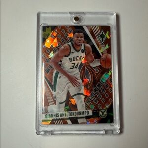 Giannis Antetokounmpo‎ Milwaukee Bucks Panini Basketball Trading Card 161/249